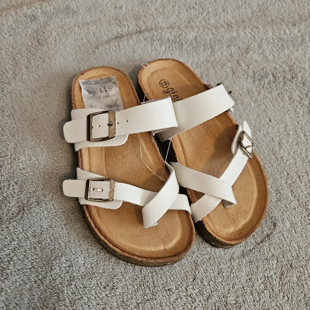 Gigil White Strap Sandals Kids Size 13